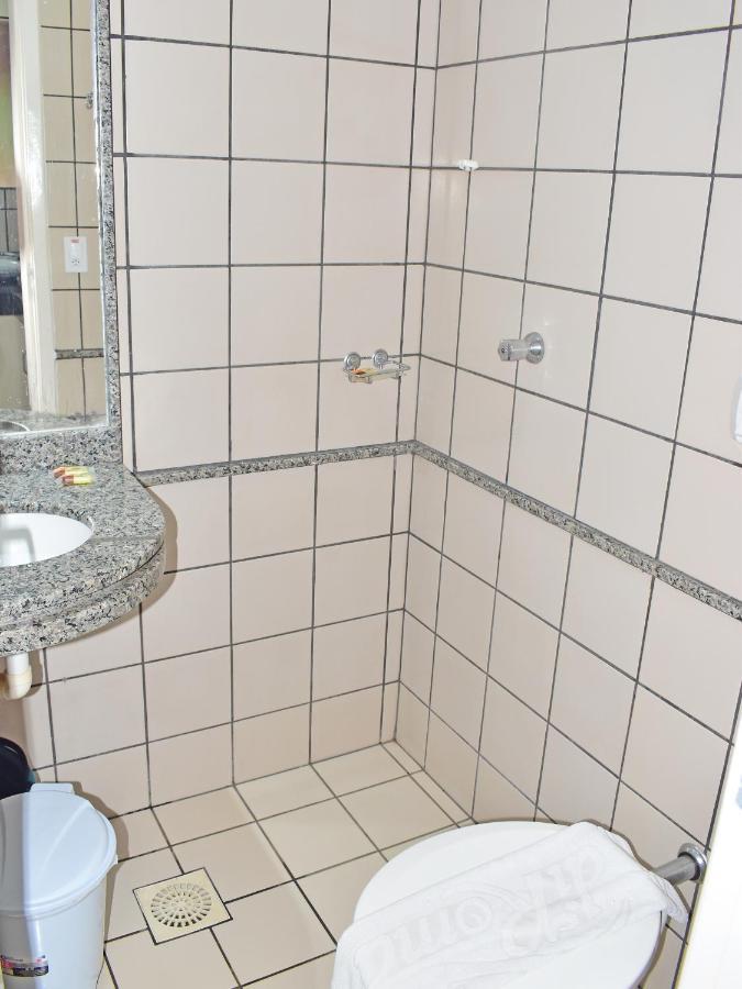 Hotel Diroma Fiori - Parque Aquatico E Muitas Piscinas Калдас-Новас Экстерьер фото