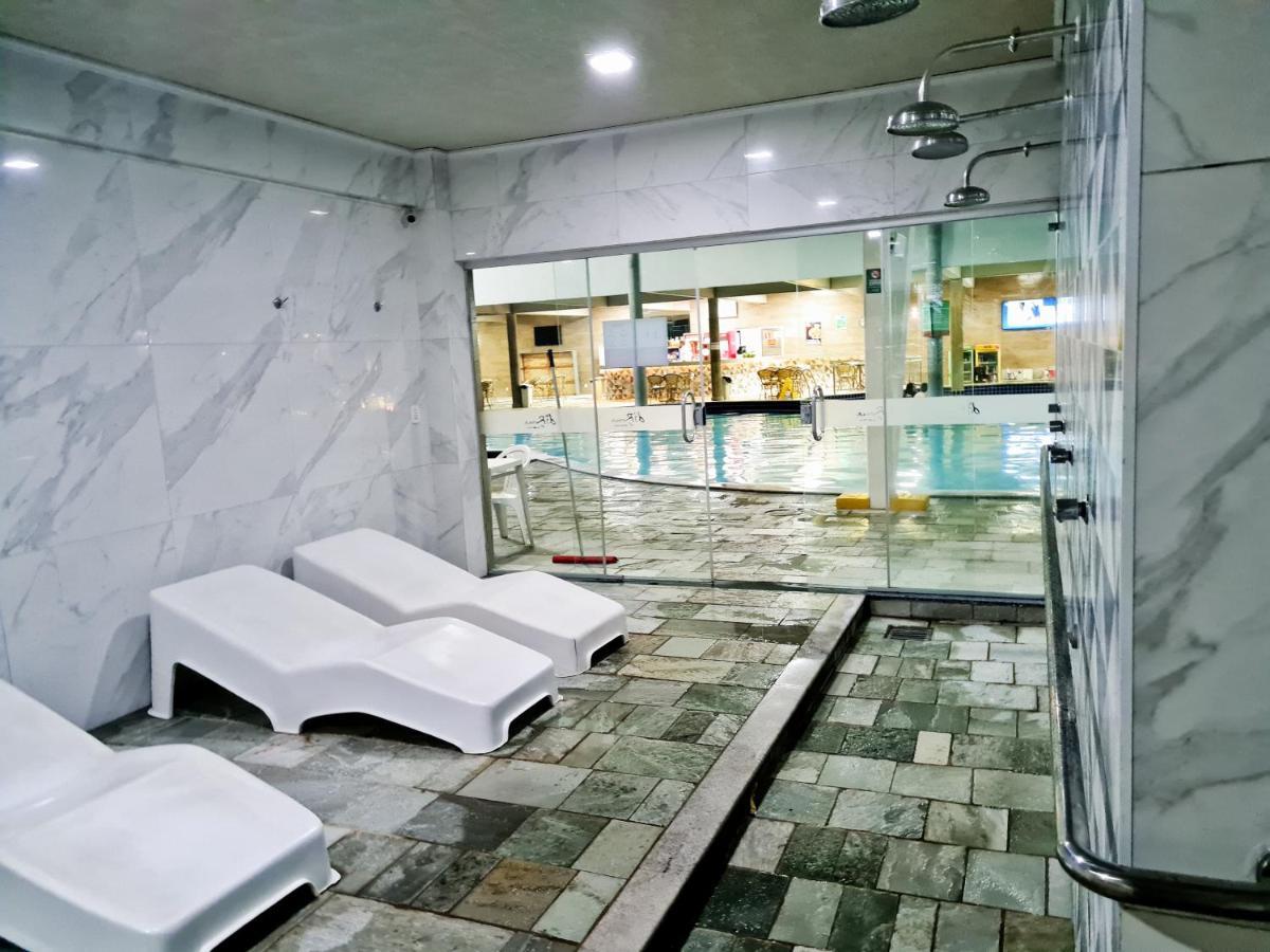 Hotel Diroma Fiori - Parque Aquatico E Muitas Piscinas Калдас-Новас Экстерьер фото